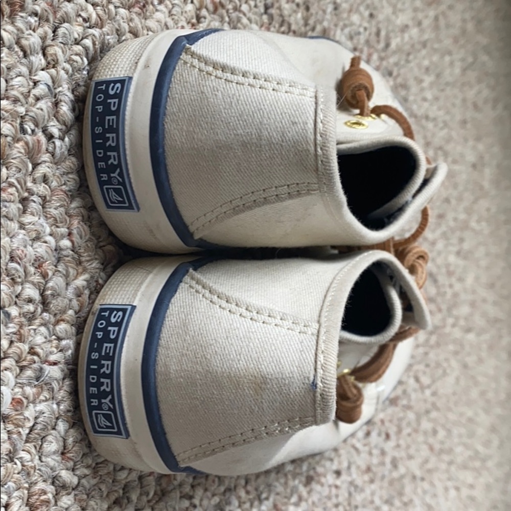 sperry’s - Picture 5 of 6